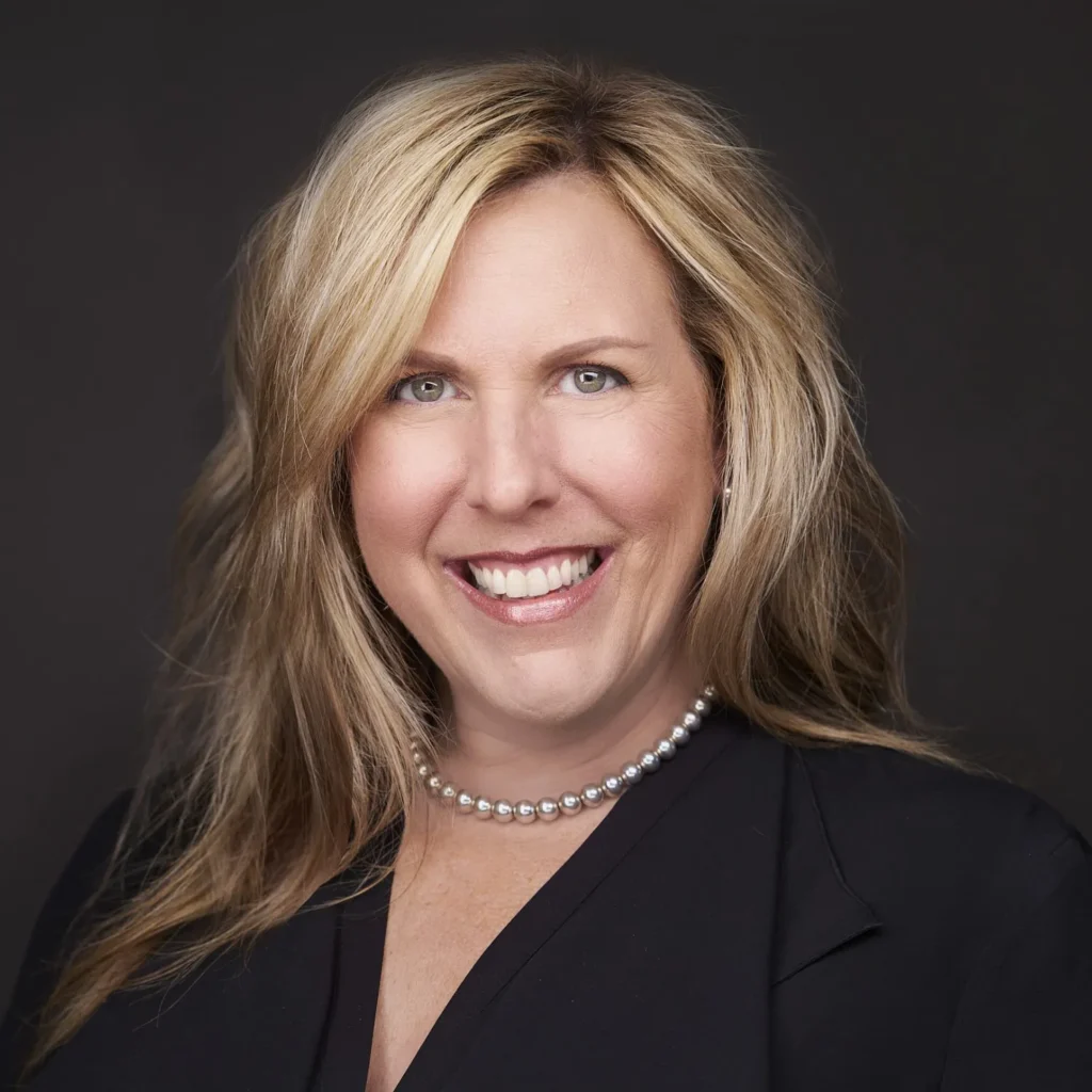 Holly McCann Contact