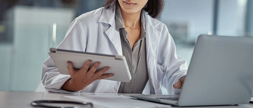 doctor using AI