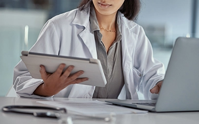doctor using AI